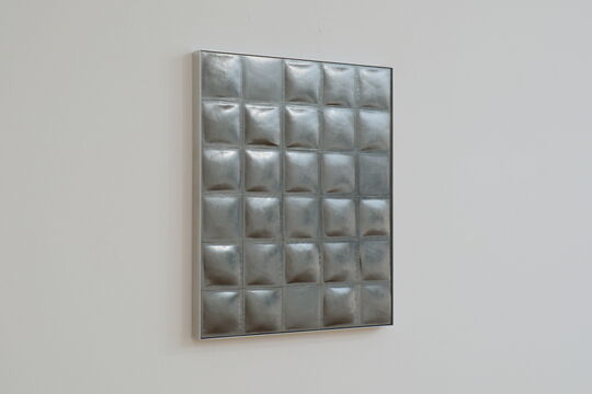 Julia Schewalie: Graphite