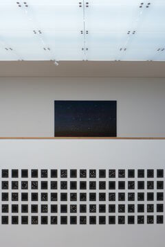 Julia Schewalie: "Squares on Paper" und "Disk Black Landscape"