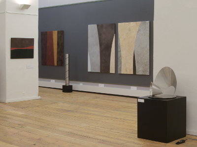 Gemälde von Peter Albert und Skulpturen von Roland Phleps