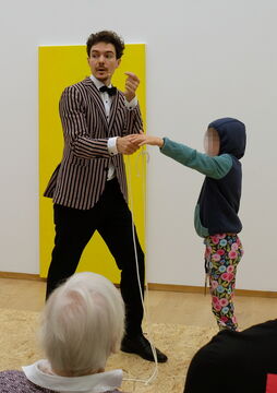 Ein Zauberspruch verwandelt die zwei Teile wieder ...